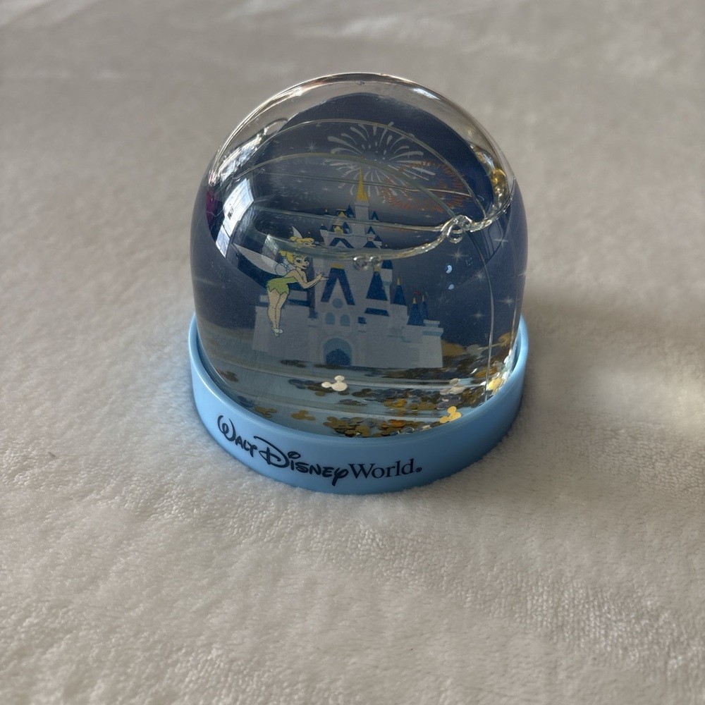 Walt Disney World Disneyland Resort Magic Castle Tinkerbell Glitter Snow Globe
